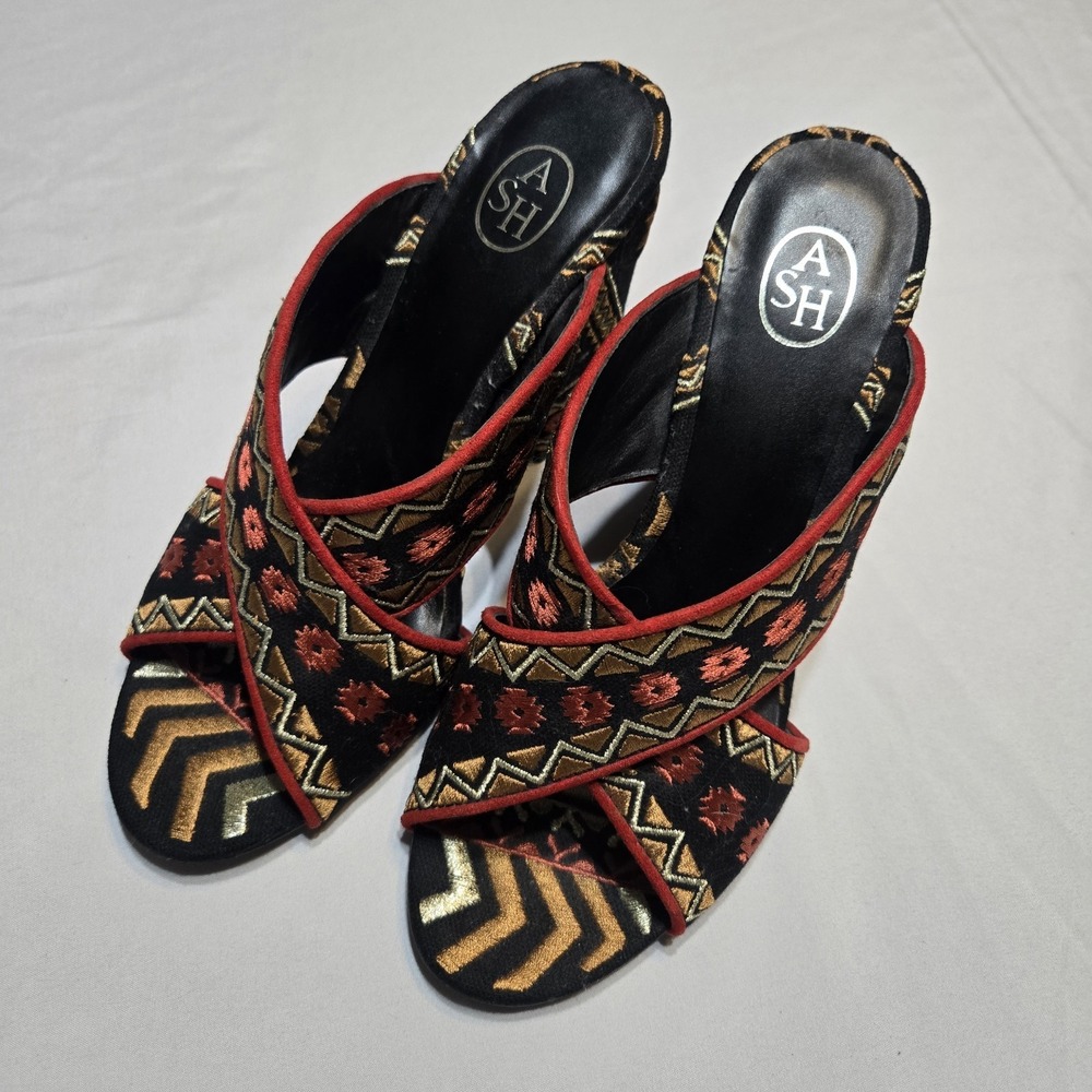 ASH Adel Embroidered Mule Chunky Block Heels Size 38 (7.5/8 US) Leather Soles